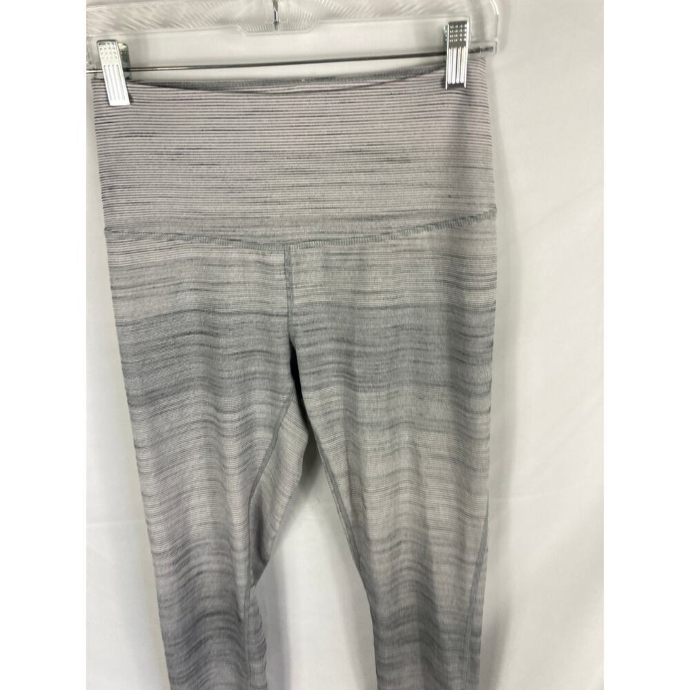 Zella Grey Stripe Leggings Size Small - Picture 7 of 10
